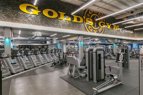 Small, with lots of regulars and nice staff. . Es fitness glendale photos